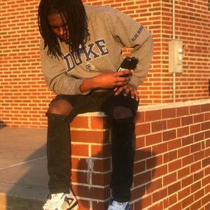 Meet your Posher, Ray